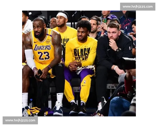 湖人对决快船全场录像回放精彩瞬间与战术细节深度解析完整版