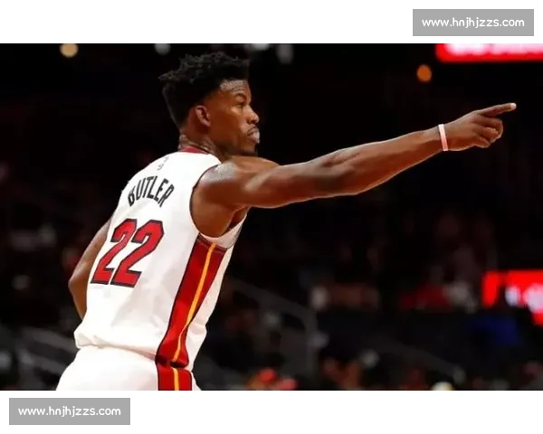 布朗vs锤子强强对话引爆赛场巅峰较量全面解析背后故事与未来走向